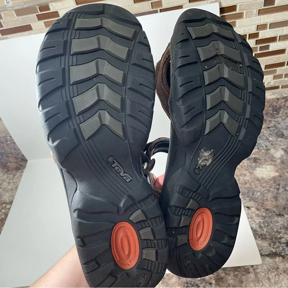 Teva Brown Velcro Outdoor Athletic Sandals